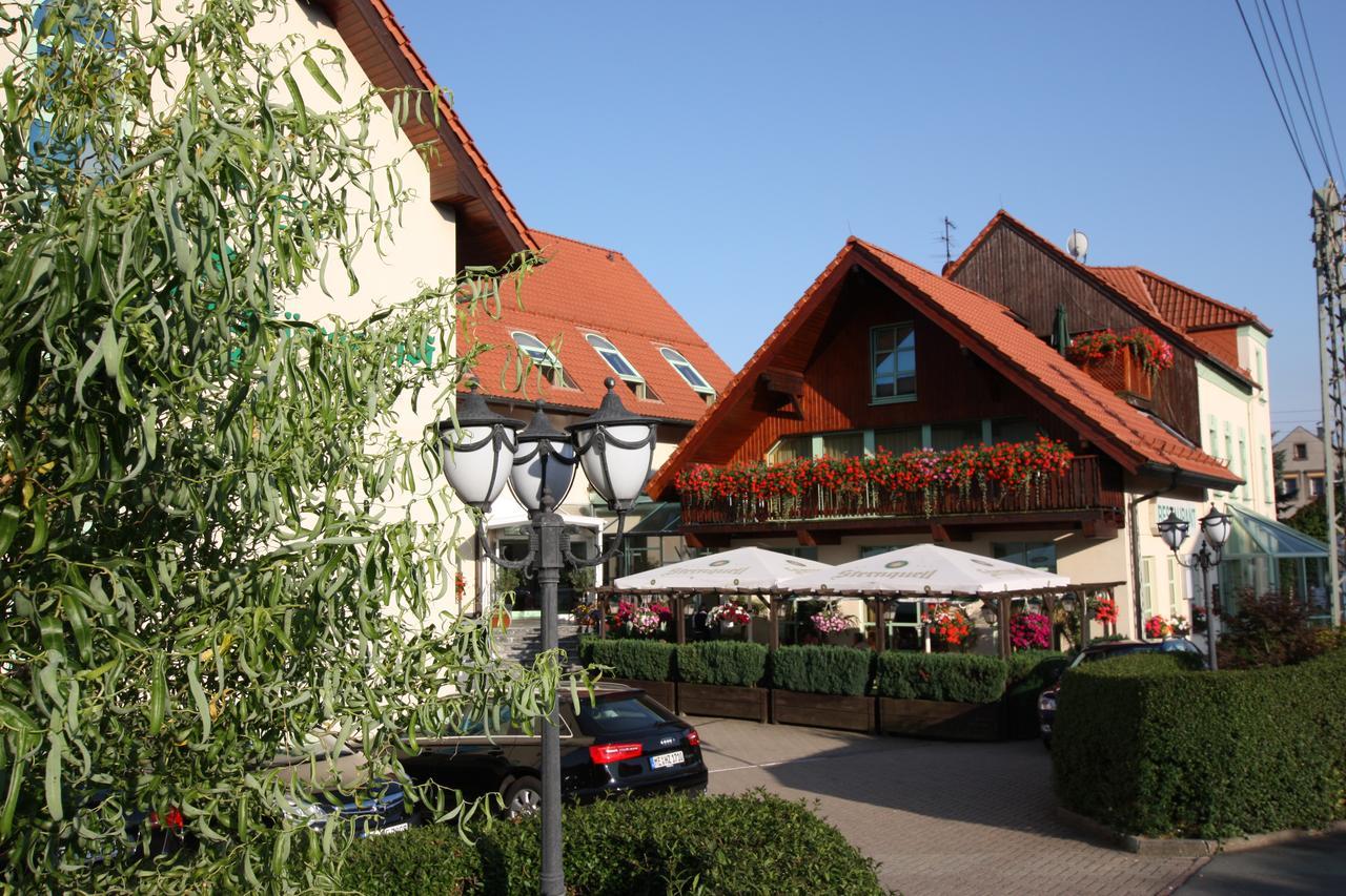 Hotel Buergerhof Hohenstein-Ernstthal Buitenkant foto
